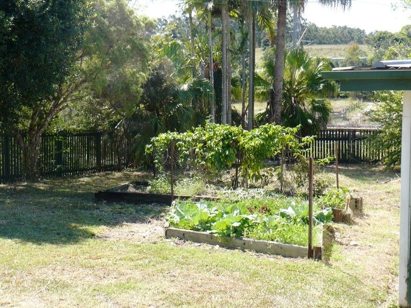 204 Tamaree Rd, Tamaree QLD 4570