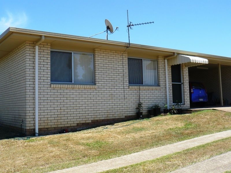 5 Helen St, Southside QLD 4570