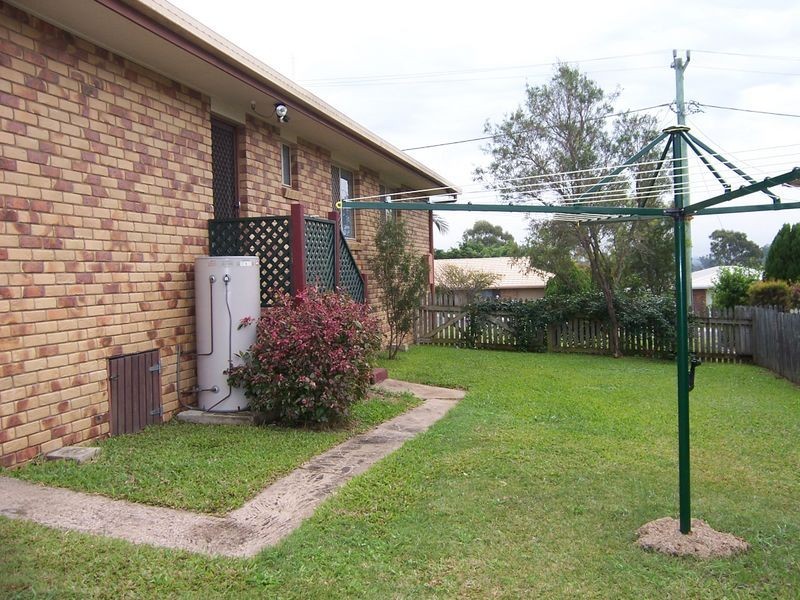 15 Furness Road, Southside QLD 4570