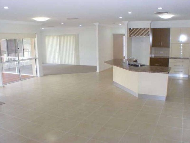 20 Heights Drive, Gympie QLD 4570