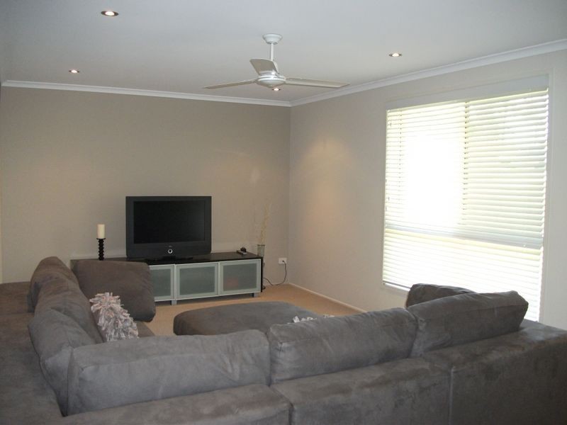 138 Groundwater Rd, Southside QLD 4570