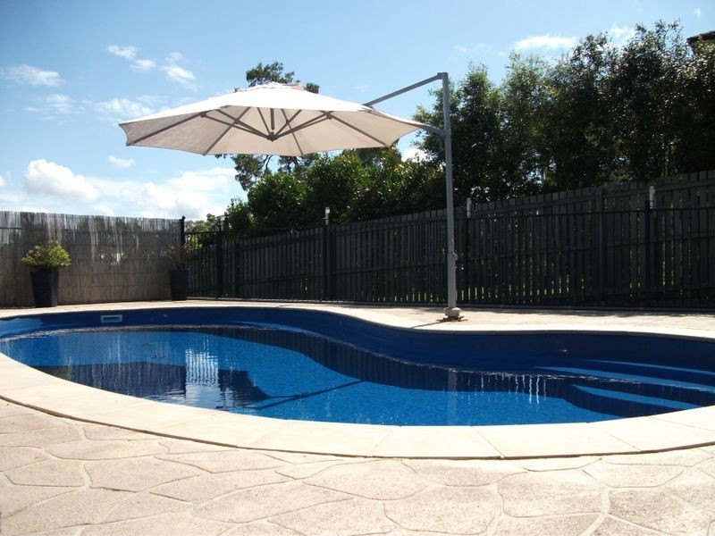 138 Groundwater Rd, Southside QLD 4570
