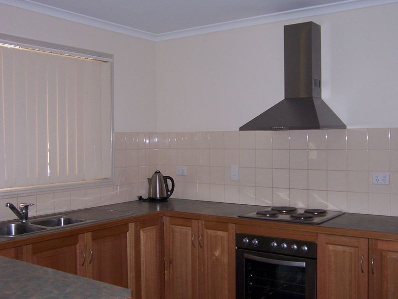 65 Bath Terrace, Gympie QLD 4570