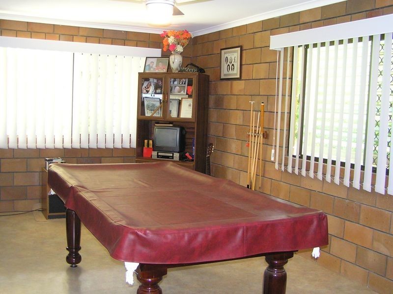 6 Acacia Circuit, Southside QLD 4570