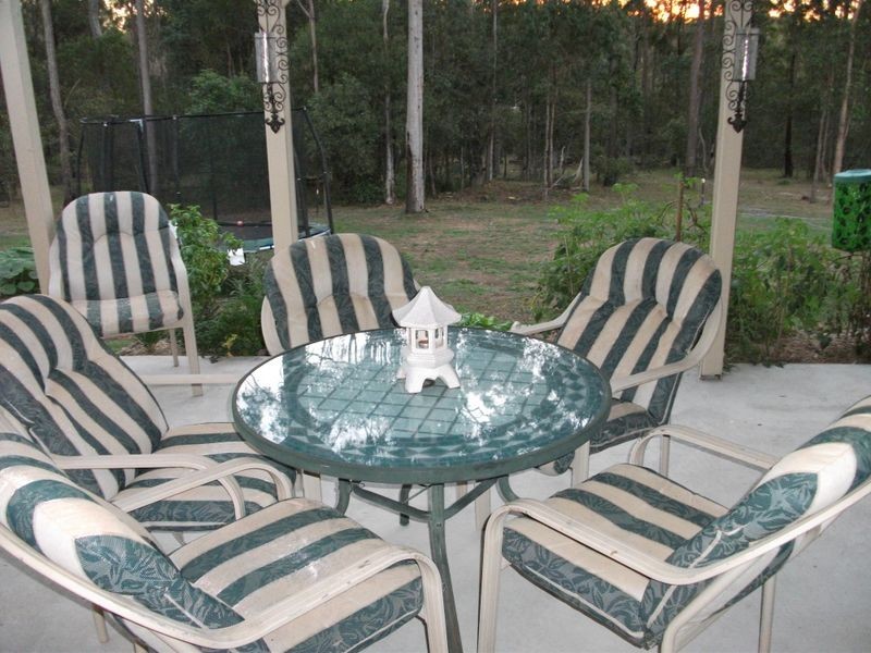 241 Kirsten Drive, Curra QLD 4570