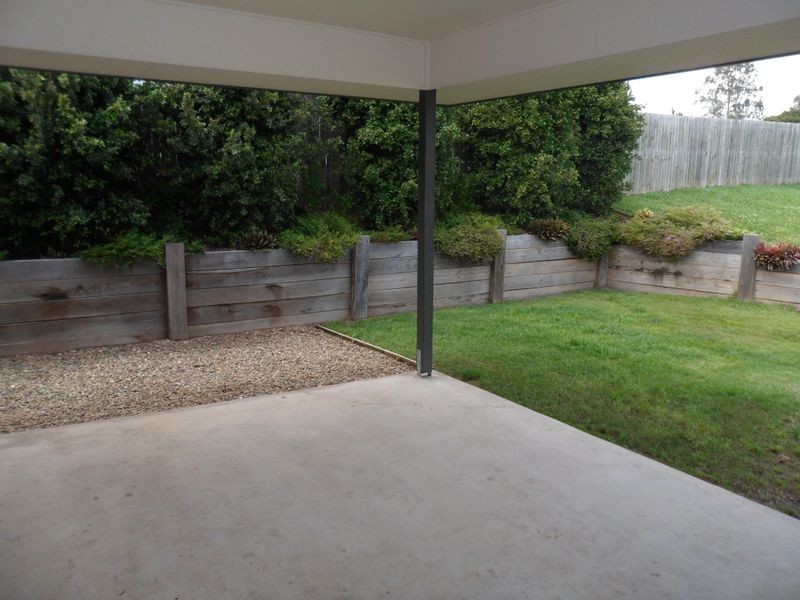 21 Premier Avenue, Jones Hill QLD 4570