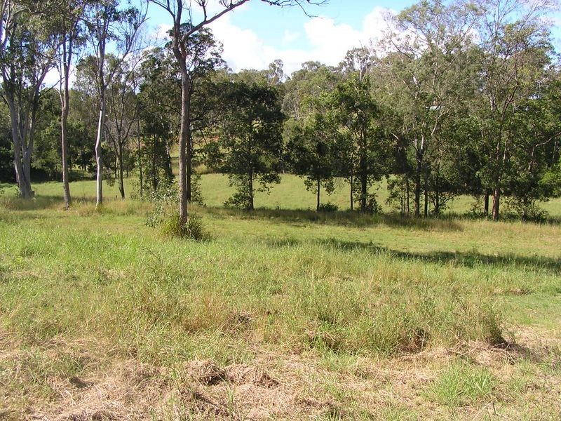 Sully Close, Southside QLD 4570