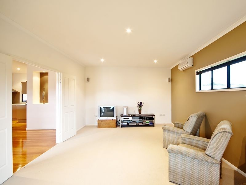 13 Langara Drive, Southside QLD 4570