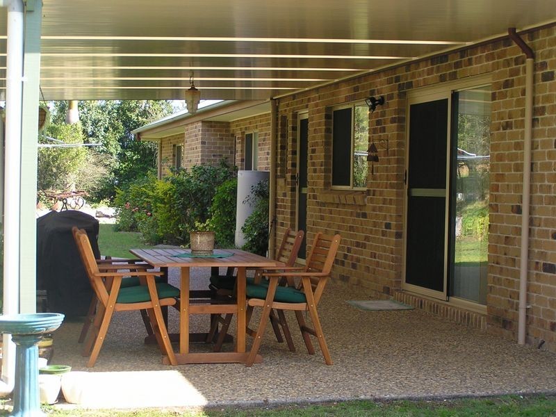 7 Bethany Court, Southside QLD 4570