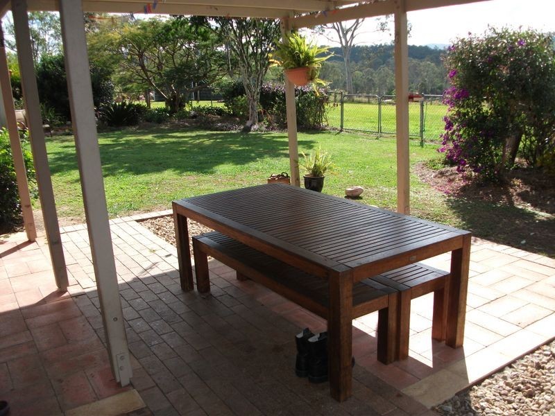 34 Shadbolt Rd, Mothar Mountain QLD 4570