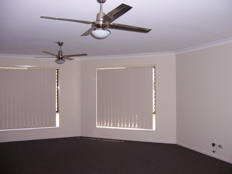 8 Fairway Drv, Gympie QLD 4570