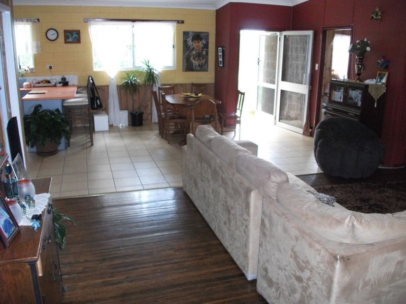 194 Goodyear Rd, Cedar Pocket QLD 4570