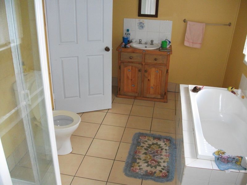 194 Goodyear Rd, Cedar Pocket QLD 4570