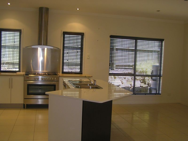 10 Outlook Close, Gympie QLD 4570