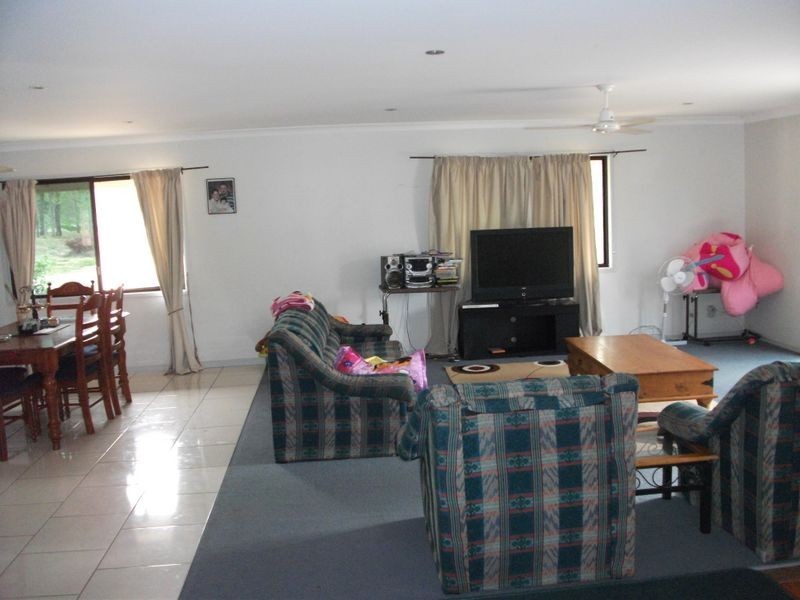 24 Coolabah Court, Pie Creek QLD 4570