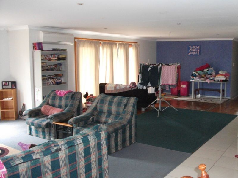 24 Coolabah Court, Pie Creek QLD 4570