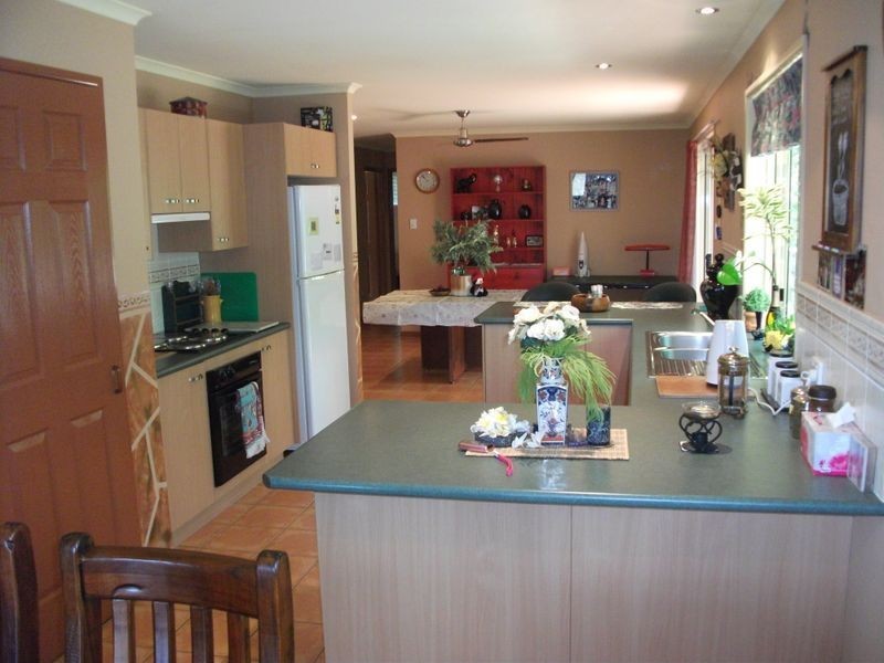 100 Rifle Range Rd, Gympie QLD 4570