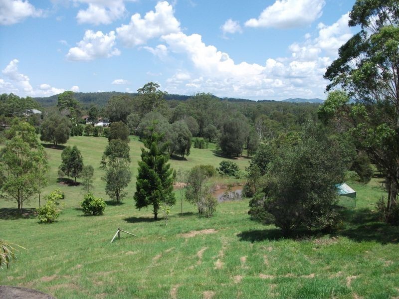 29 Okeeffe Rd, Mothar Mountain QLD 4570