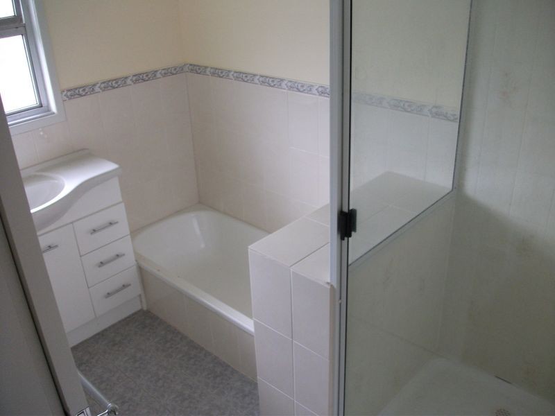 25 Old Wolvi Rd, Victory Heights QLD 4570