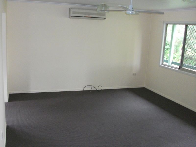 25 Old Wolvi Rd, Victory Heights QLD 4570