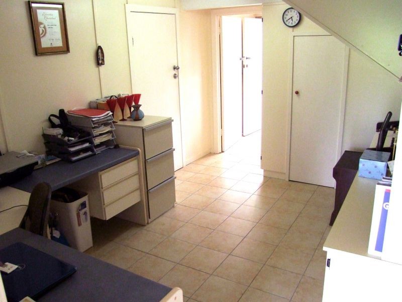 24 Old Wolvi Rd, Victory Heights QLD 4570