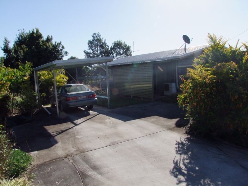 127 Stumm Rd, Southside QLD 4570