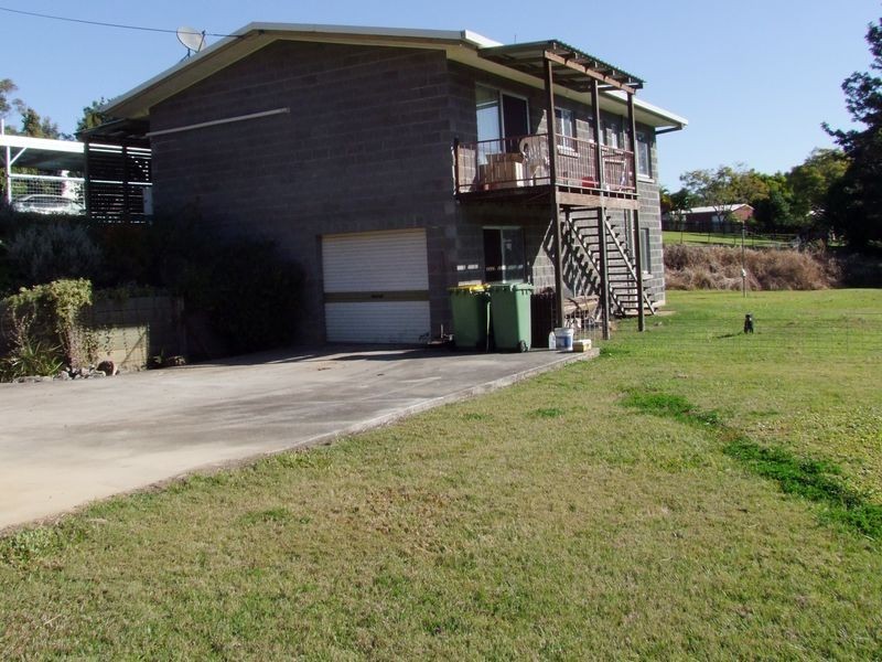 127 Stumm Rd, Southside QLD 4570