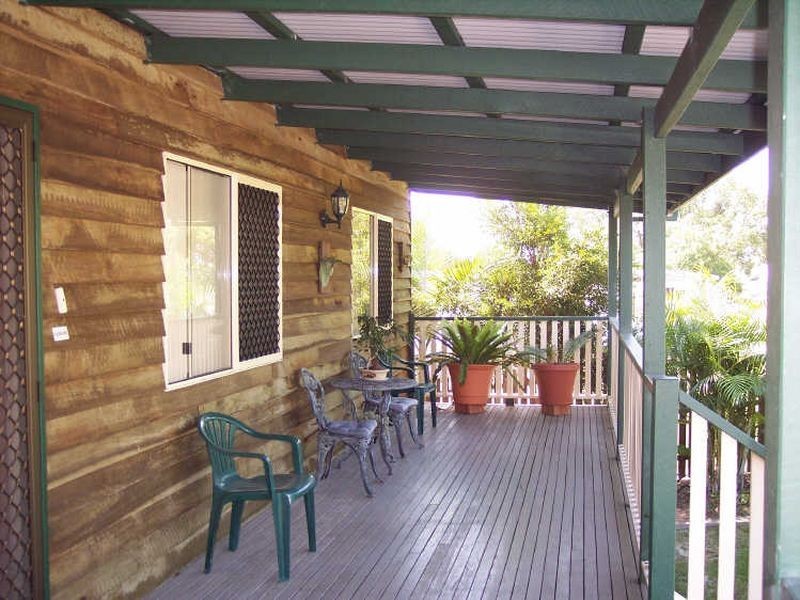 8 Walsh Crt, Monkland QLD 4570