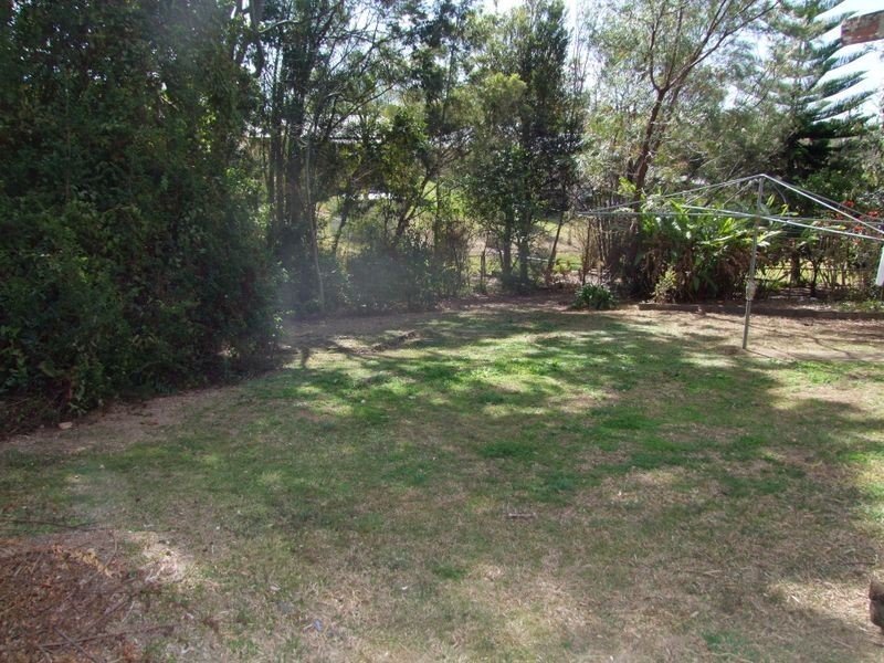 106 Cootharaba Rd, Gympie QLD 4570