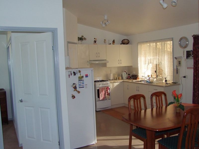 4 Allen Place, Curra QLD 4570