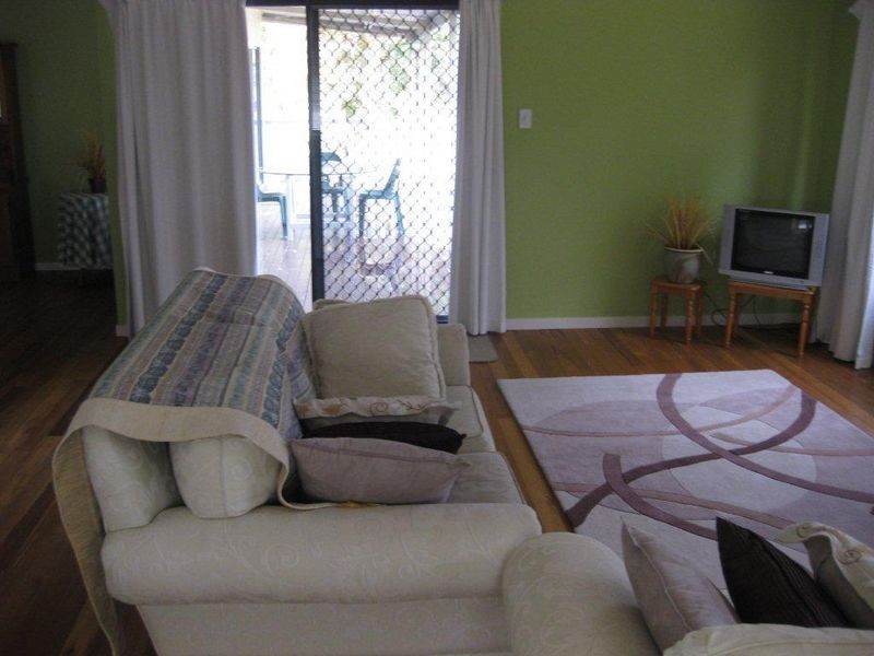 28 Seawitch Cres, Cooloola Cove QLD 4580