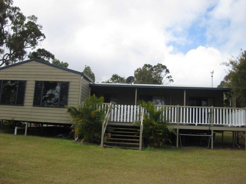 28 Seawitch Cres, Cooloola Cove QLD 4580