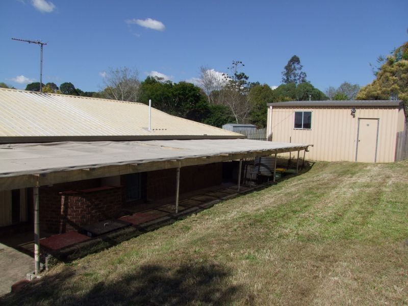 5 Stephenson Place, Monkland QLD 4570