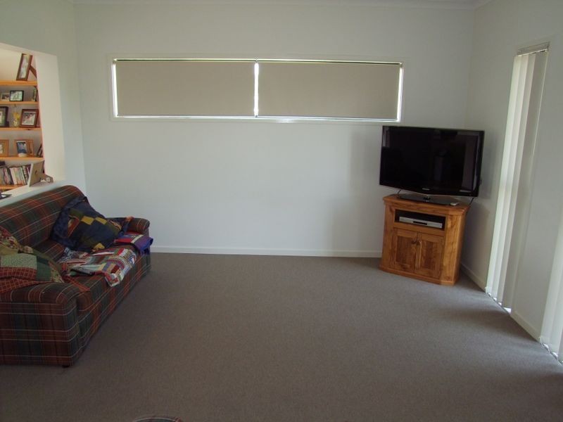 5 Bracefell St, Southside QLD 4570