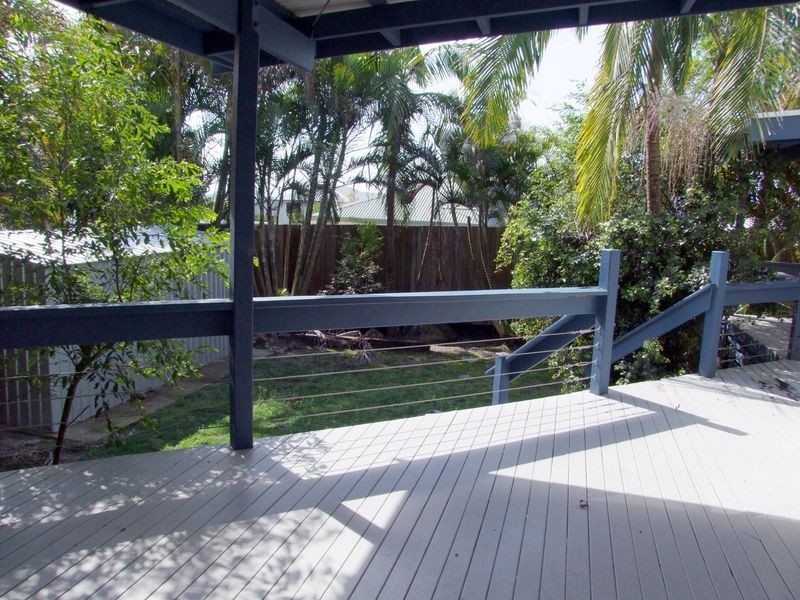 15 Coolberry Crt, Rainbow Beach QLD 4581