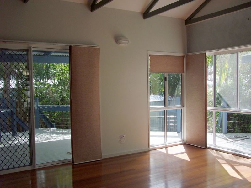 15 Coolberry Crt, Rainbow Beach QLD 4581