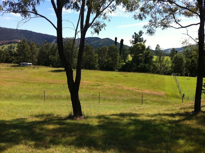 9 Wambai Place, Amamoor QLD 4570