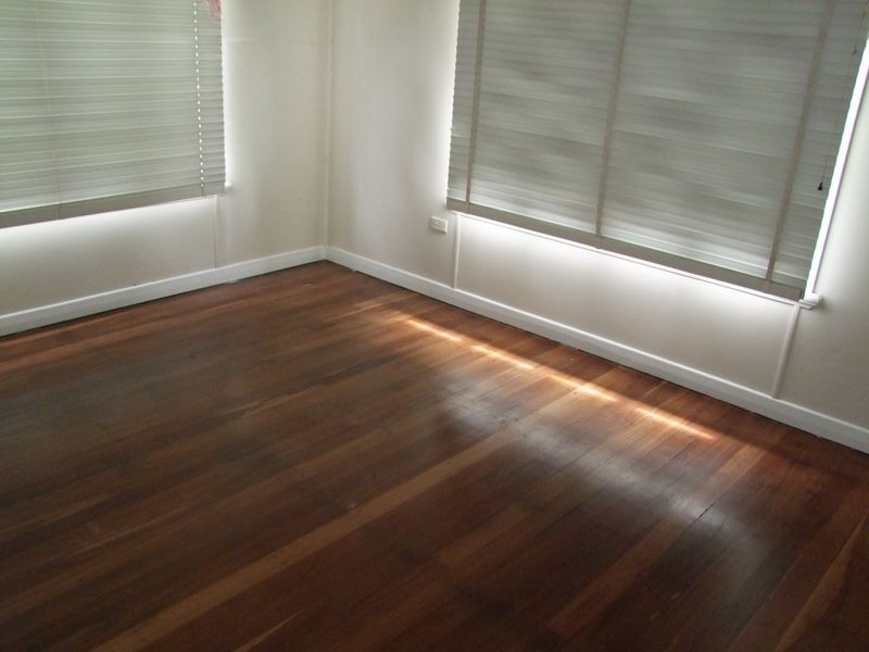 27 Popes Rd, Gympie QLD 4570