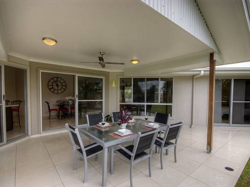 50 Golden Hind Ave, Cooloola QLD 4580