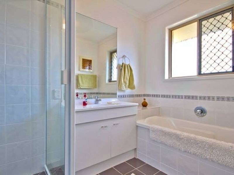 12 Capstan Court, Cooloola Cove QLD 4580