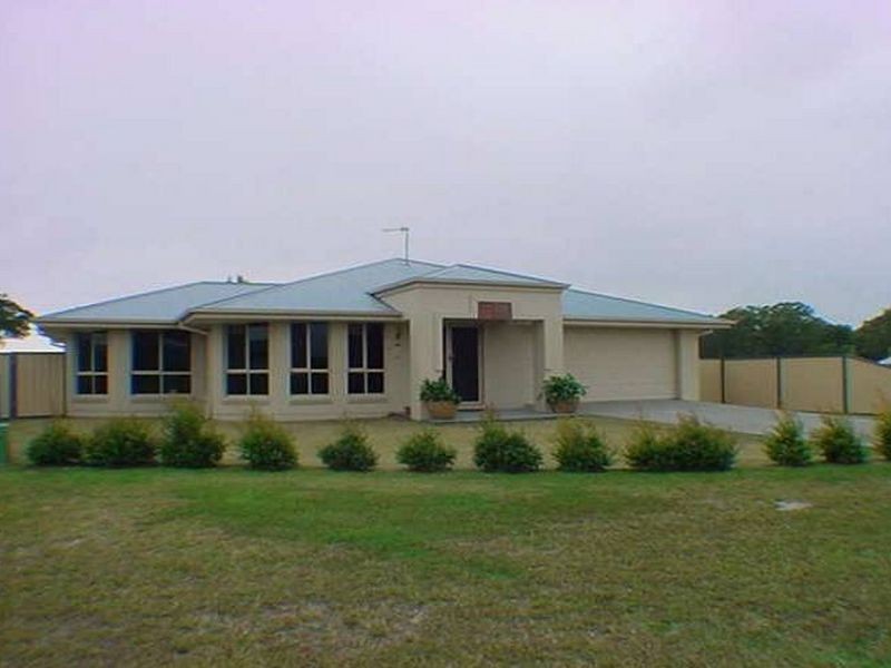 12 Capstan Court, Cooloola Cove QLD 4580
