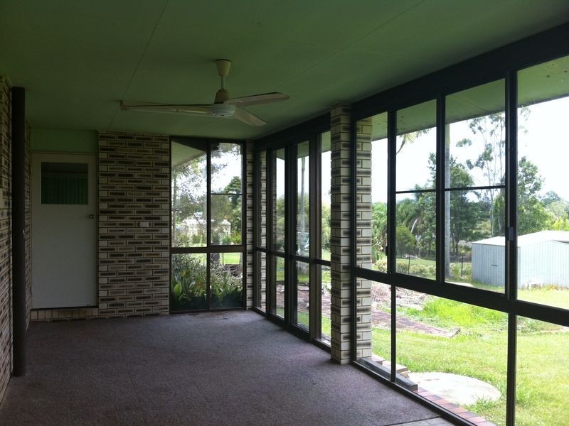 11 Sorensen Rd, Southside QLD 4570