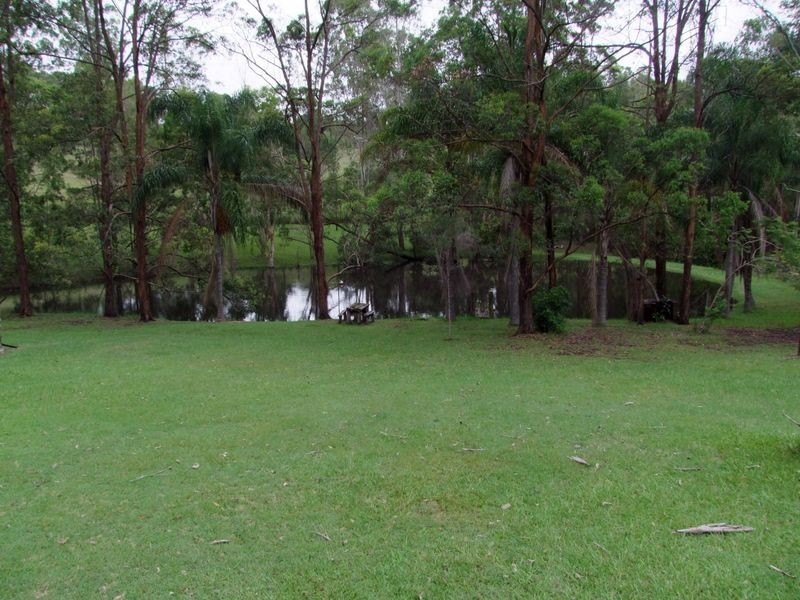 15 Trout Rd, The Dawn QLD 4570