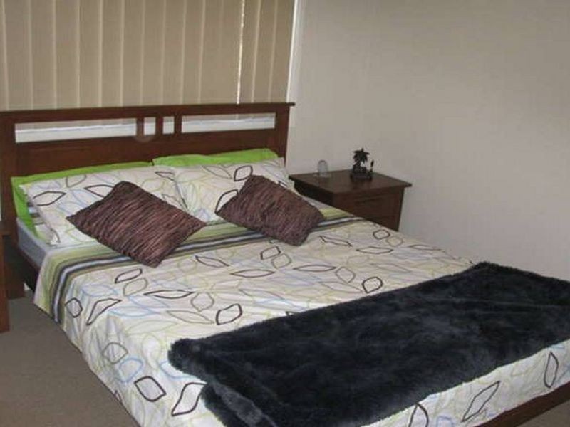 36 Creekside Esp, Cooloola Cove QLD 4580