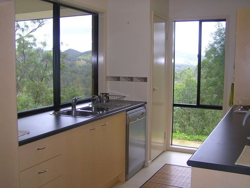 153 Benian Rd, The Palms QLD 4570