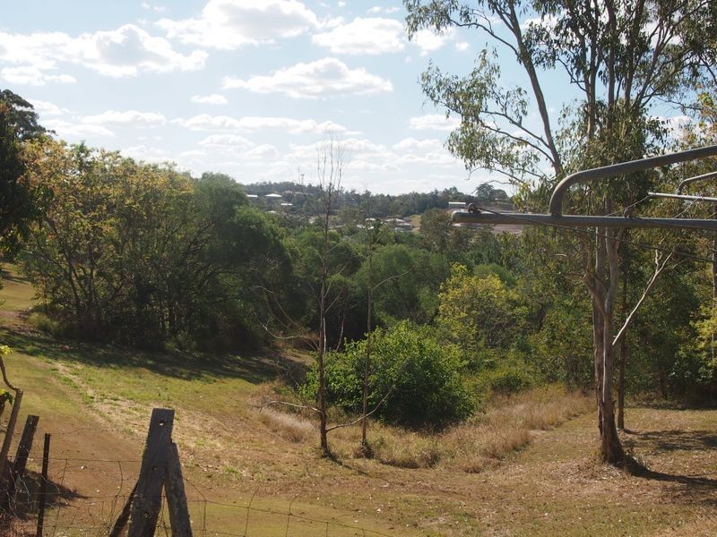 76a Rifle Range Rd, Gympie QLD 4570