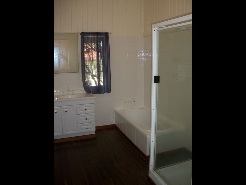 12 Straun Crescent, Gympie QLD 4570