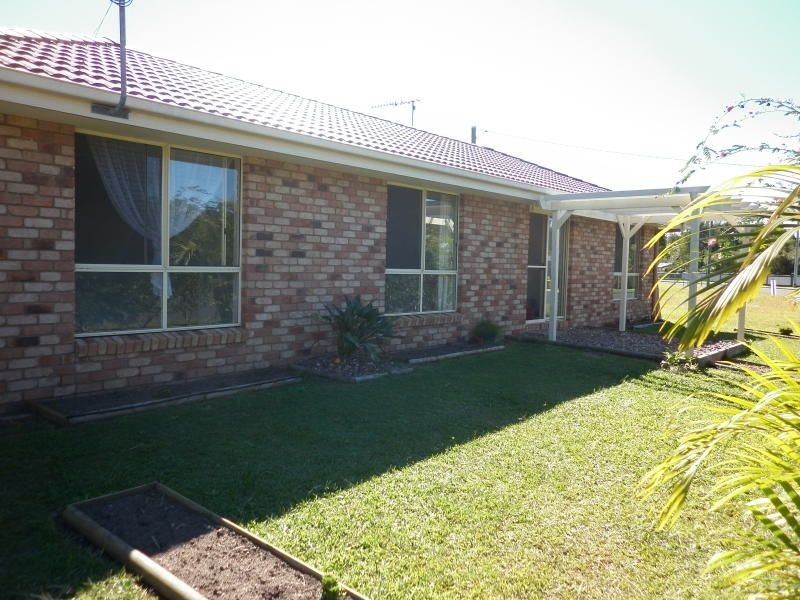 80 Golden Hind Avenue, Cooloola Cove QLD 4580