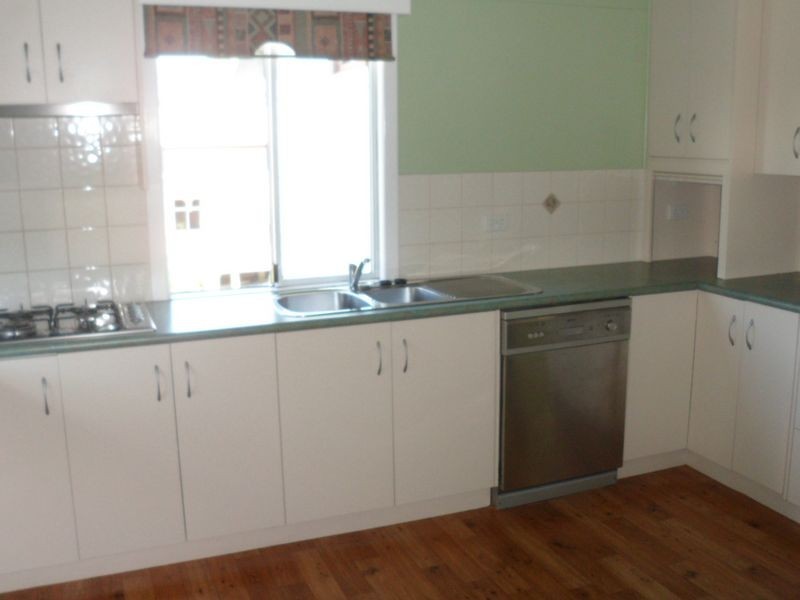 33 Lawrence Street, Gympie QLD 4570