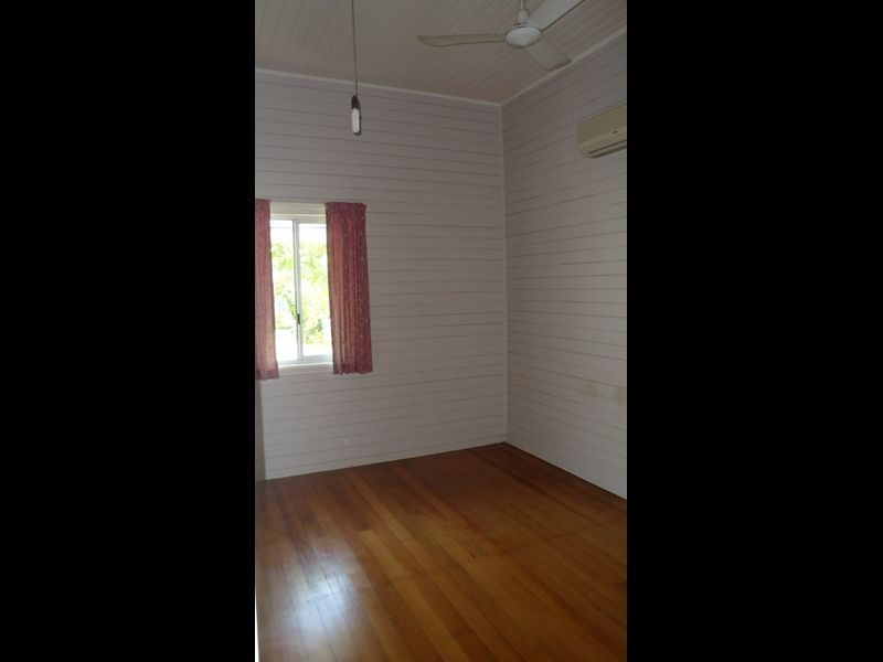 33 Lawrence Street, Gympie QLD 4570